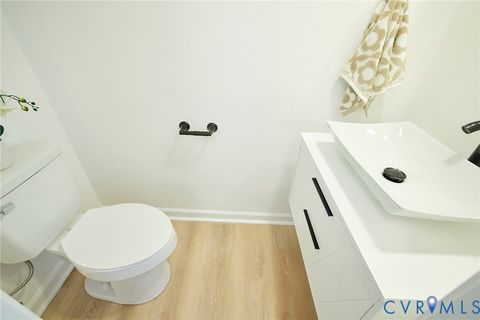 Tiny photo for 3103 Q St ST, Richmond, VA 23223 (MLS # 2610192)