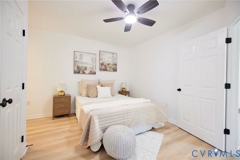 Tiny photo for 3103 Q St ST, Richmond, VA 23223 (MLS # 2610192)
