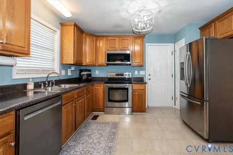 Tiny photo for 101 Brijidan Lane, Colonial Heights, VA 23834 (MLS # 2527366)
