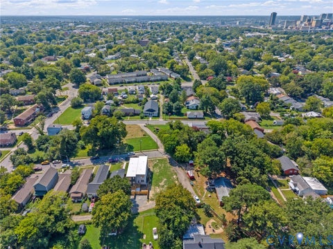 Tiny photo for 2000 Newbourne Street, Richmond, VA 23223 (MLS # 2624698)