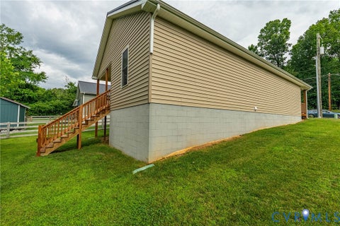 Tiny photo for 2357 Layne Street, Farmville, VA 23901 (MLS # 2616598)