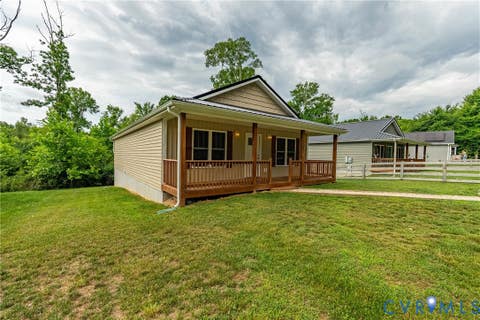 Tiny photo for 2357 Layne Street, Farmville, VA 23901 (MLS # 2616598)