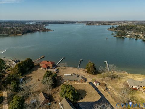 Tiny photo for 11802 Deep Point Lane, Gloucester, VA 23061 (MLS # 2604067)