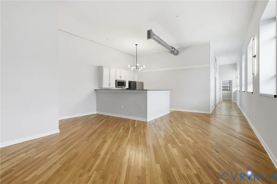 1716 Summit Avenue Unit 1