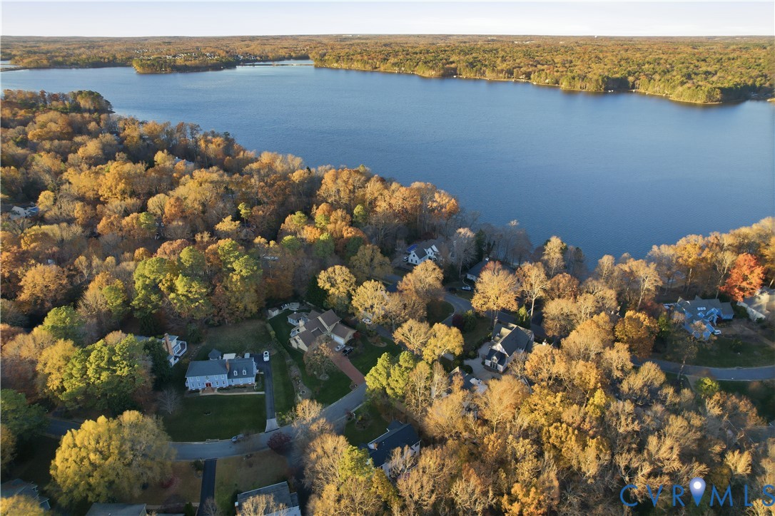 13805 Beechwood Point Circle