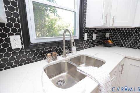 Tiny photo for 1323 Avondale Avenue, Richmond, VA 23227 (MLS # 2622317)