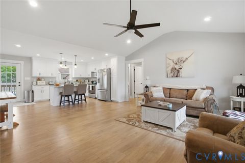 Tiny photo for 330 Pinecliffe Drive, Colonial Heights, VA 23834 (MLS # 2611439)