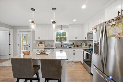 Tiny photo for 330 Pinecliffe Drive, Colonial Heights, VA 23834 (MLS # 2611439)