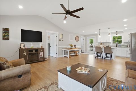 Tiny photo for 330 Pinecliffe Drive, Colonial Heights, VA 23834 (MLS # 2611439)
