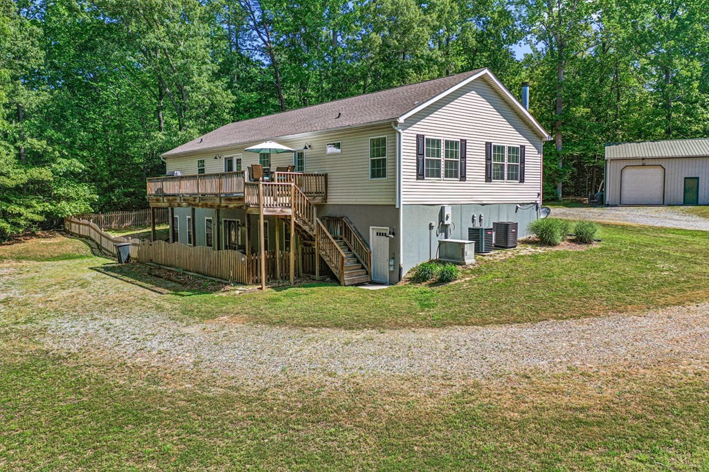 390 Captains Point Lane