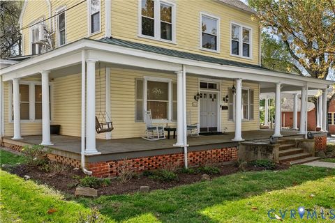 Tiny photo for 615 S Main Street, Blackstone, VA 23824 (MLS # 2608363)