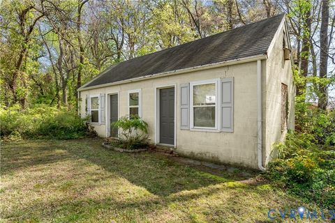 Tiny photo for 615 S Main Street, Blackstone, VA 23824 (MLS # 2608363)
