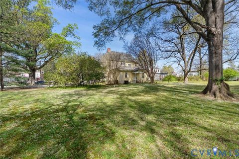 Tiny photo for 615 S Main Street, Blackstone, VA 23824 (MLS # 2608363)