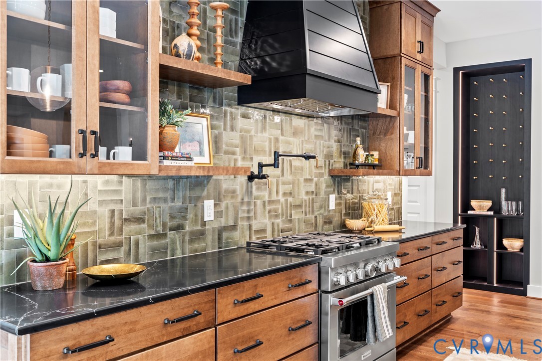 7244 Shannondale Road