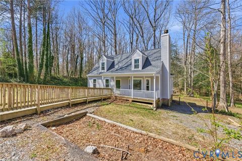 Photo of 2760 Mistwood Forest Drive, Chester, VA 23831 (MLS # 2606972)