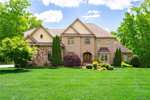 Photo of 10136 Lynnhill Court, Mechanicsville, VA 23116 (MLS # 2310622)