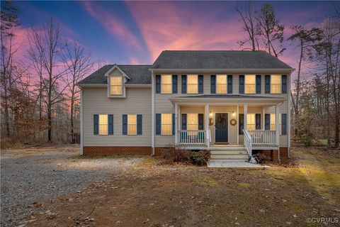 100 Hemlock Lane Mineral VA 23117
