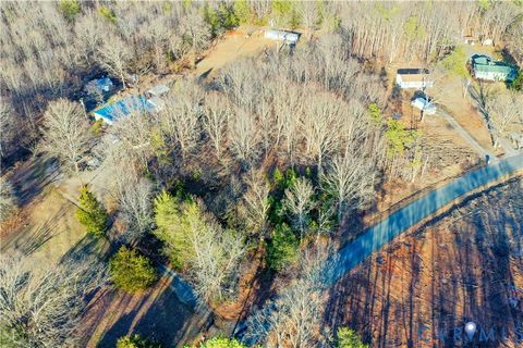Tiny photo for 4890 Harris Creek Road Rd, Prospect, VA 23960 (MLS # 2604152)