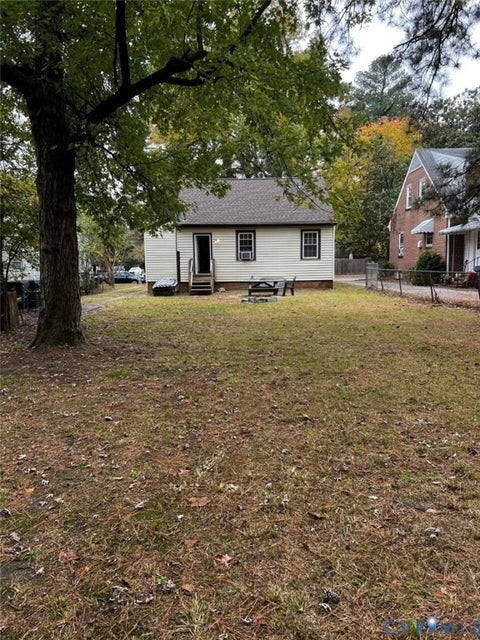 Tiny photo for 901 Lafayette Street, Williamsburg, VA 23185 (MLS # 2625984)
