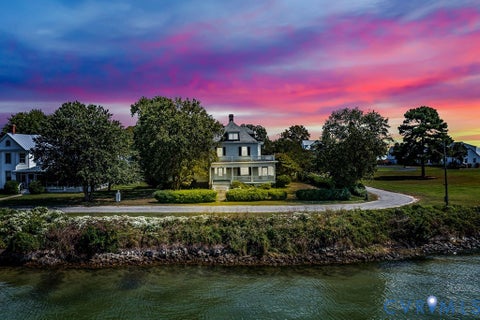 Tiny photo for 218 Fleeton Point Circle Cir, Reedville, VA 22539 (MLS # 2629325)