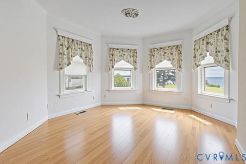 Tiny photo for 218 Fleeton Point Circle Cir, Reedville, VA 22539 (MLS # 2629325)