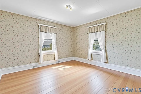 Tiny photo for 218 Fleeton Point Circle Cir, Reedville, VA 22539 (MLS # 2629325)