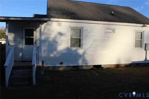 Tiny photo for 706 Floral Avenue, Colonial Heights, VA 23834 (MLS # 2533053)