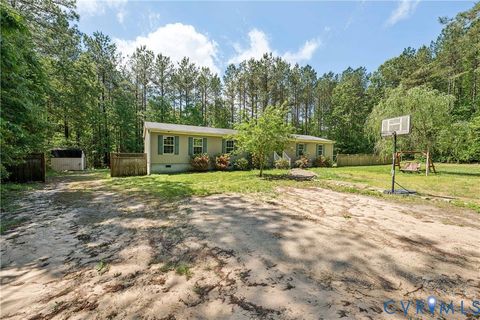 Tiny photo for 11761 Twin Brooks Way, New Kent, VA 23140 (MLS # 2601229)