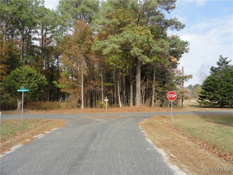 Tiny photo for Lots 9 & 10 Pocahontas Drive, Kilmarnock, VA 22482 (MLS # 2508886)