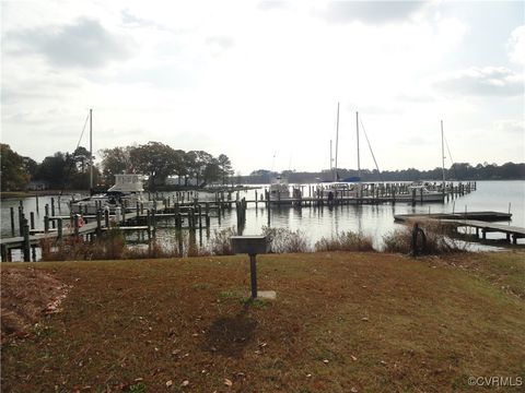 Tiny photo for Lots 9 & 10 Pocahontas Drive, Kilmarnock, VA 22482 (MLS # 2508886)