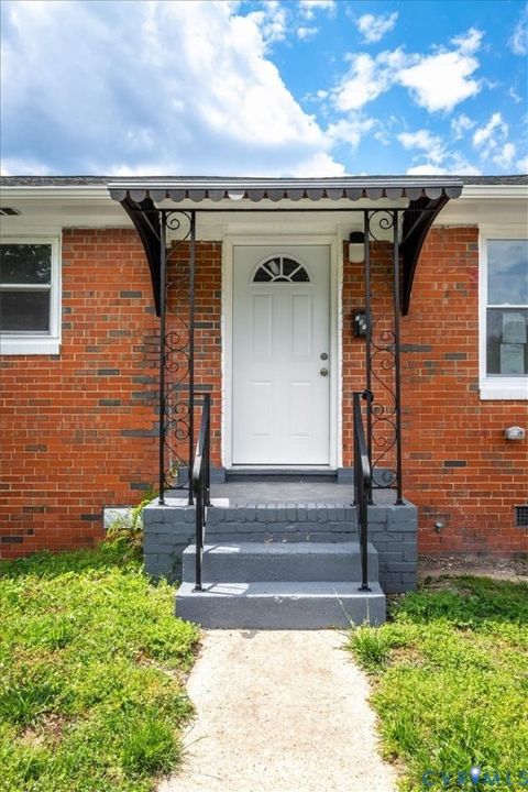 Tiny photo for 1806 Sussex Street, Richmond, VA 23223 (MLS # 2607606)