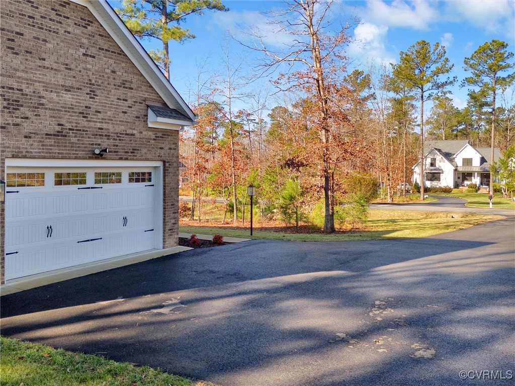 Powhatan, Virginia 23139, United States, 4 Bedrooms Bedrooms, ,3 BathroomsBathrooms,Residential,Active,23032