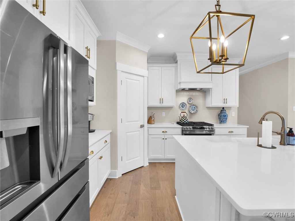 Powhatan, Virginia 23139, United States, 4 Bedrooms Bedrooms, ,3 BathroomsBathrooms,Residential,Active,23032