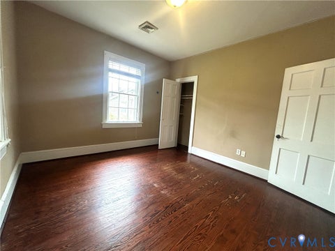 Tiny photo for 402 Battery Avenue, Emporia, VA 23847 (MLS # 2626704)