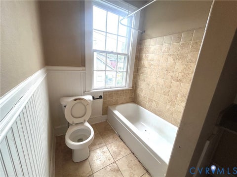 Tiny photo for 402 Battery Avenue, Emporia, VA 23847 (MLS # 2626704)