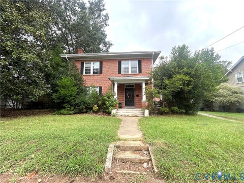 Tiny photo for 402 Battery Avenue, Emporia, VA 23847 (MLS # 2626704)