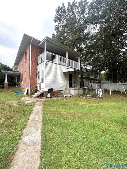 Tiny photo for 402 Battery Avenue, Emporia, VA 23847 (MLS # 2626704)
