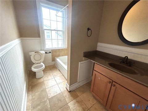Tiny photo for 402 Battery Avenue, Emporia, VA 23847 (MLS # 2626704)