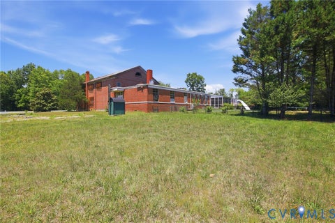 Tiny photo for 11152 Cross County Road, Mineral, VA 23117 (MLS # 2627635)