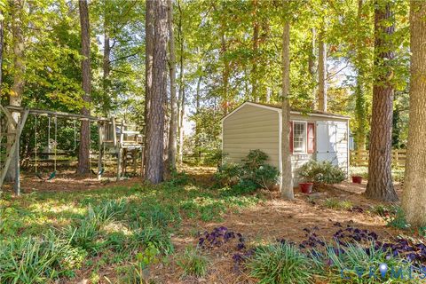 Tiny photo for 10210 Steuben Court, Glen Allen, VA 23060 (MLS # 2522878)