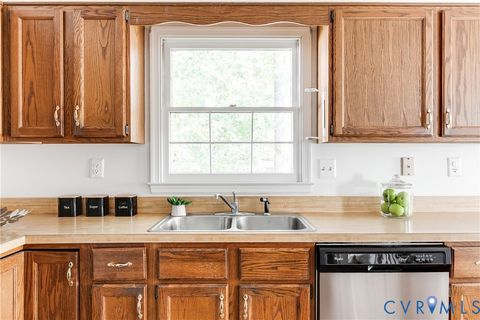 Tiny photo for 10210 Steuben Court, Glen Allen, VA 23060 (MLS # 2522878)
