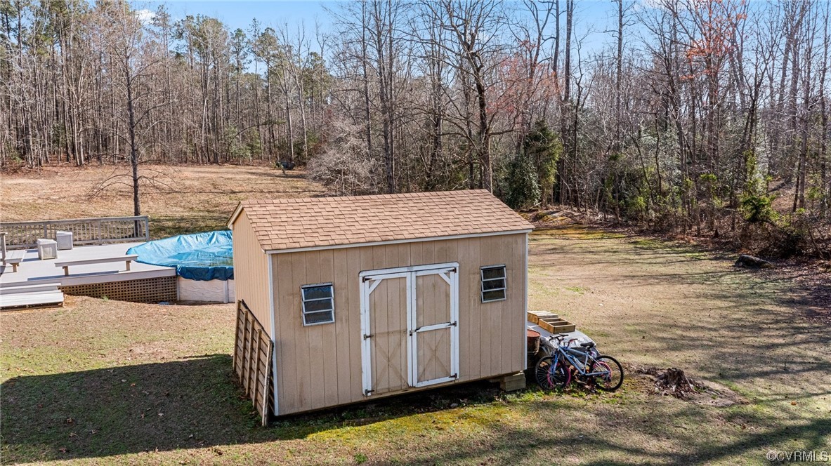 Photo 40 of 49 of 17543 Le Master Road house
