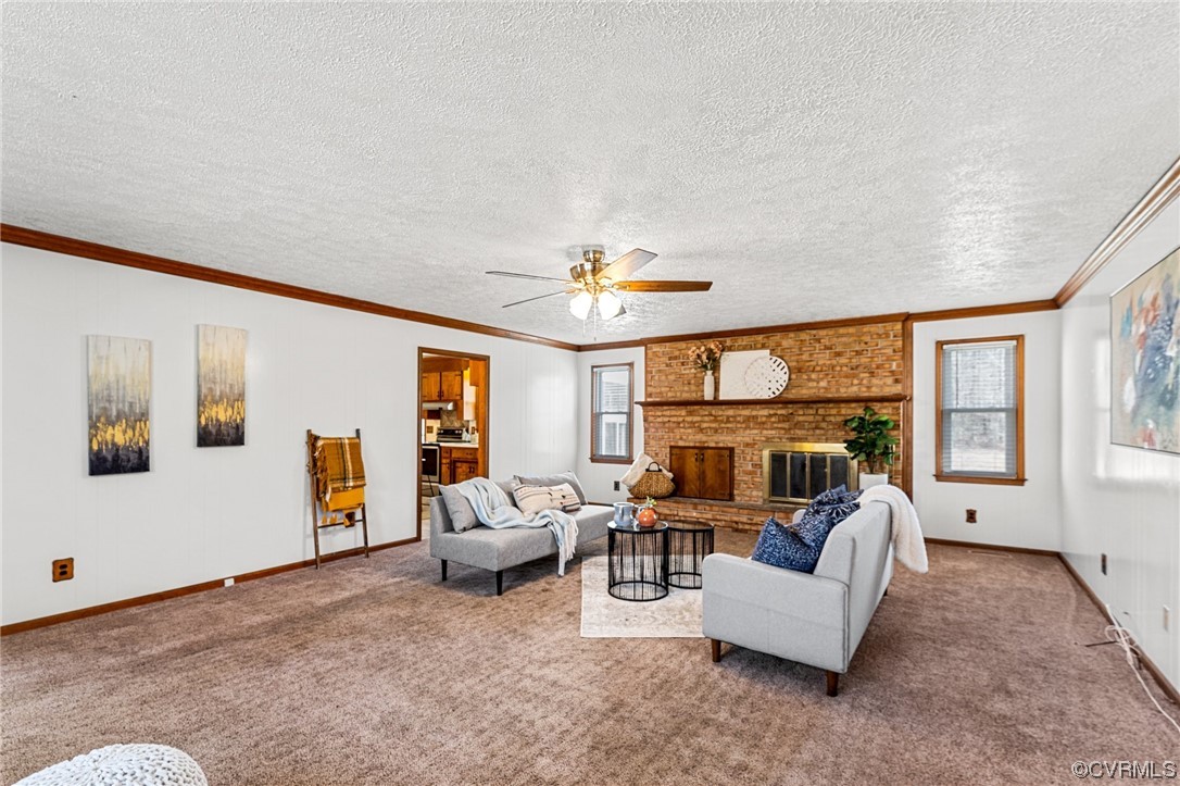 Photo 5 of 49 of 17543 Le Master Road house