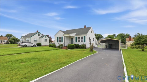 Tiny photo for 4706 Eastover Avenue, Henrico, VA 23231 (MLS # 2618711)