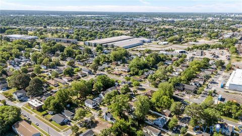 Tiny photo for 2323 Courtney Avenue, Norfolk, VA 23504 (MLS # 2610905)