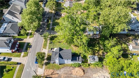 Tiny photo for 2323 Courtney Avenue, Norfolk, VA 23504 (MLS # 2610905)