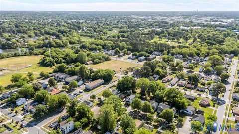 Tiny photo for 2323 Courtney Avenue, Norfolk, VA 23504 (MLS # 2610905)