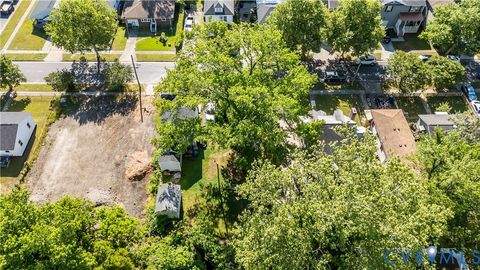Tiny photo for 2323 Courtney Avenue, Norfolk, VA 23504 (MLS # 2610905)