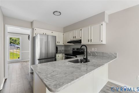 Tiny photo for 4815 Belfield Circle, North Chesterfield, VA 23237 (MLS # 2531370)