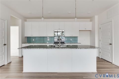 Tiny photo for 5304 Twisting Vine Lane #102, Glen Allen, VA 23059 (MLS # 2527412)
